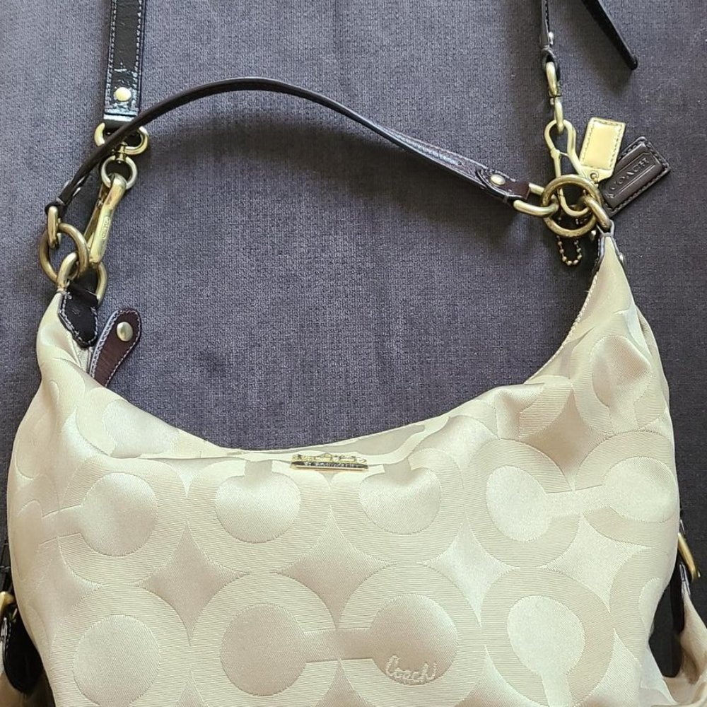 Vintage Coach Hobo Gold with Signature Logo Pattern